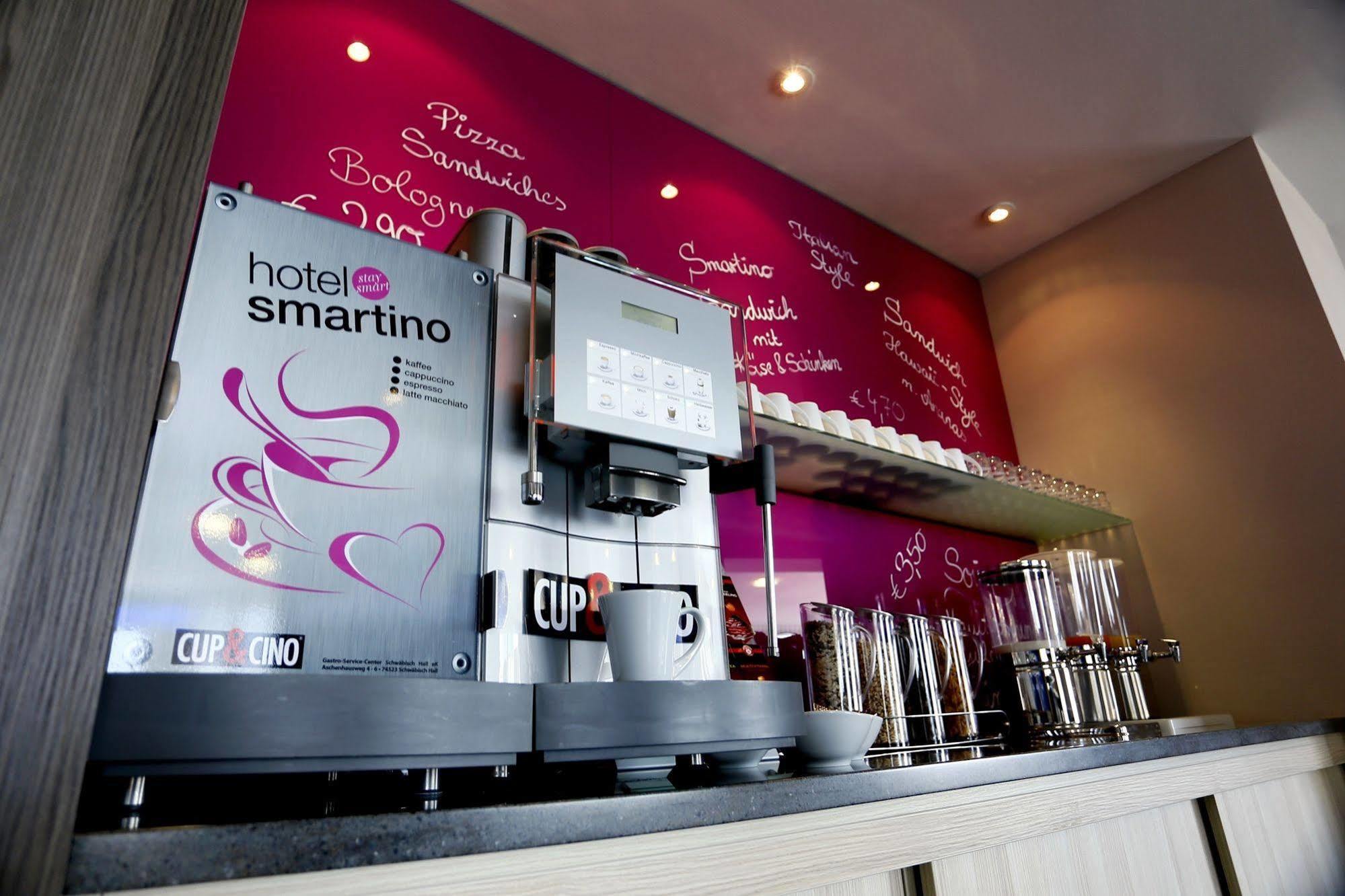 שווביש האל Hotel Smartino מראה חיצוני תמונה
