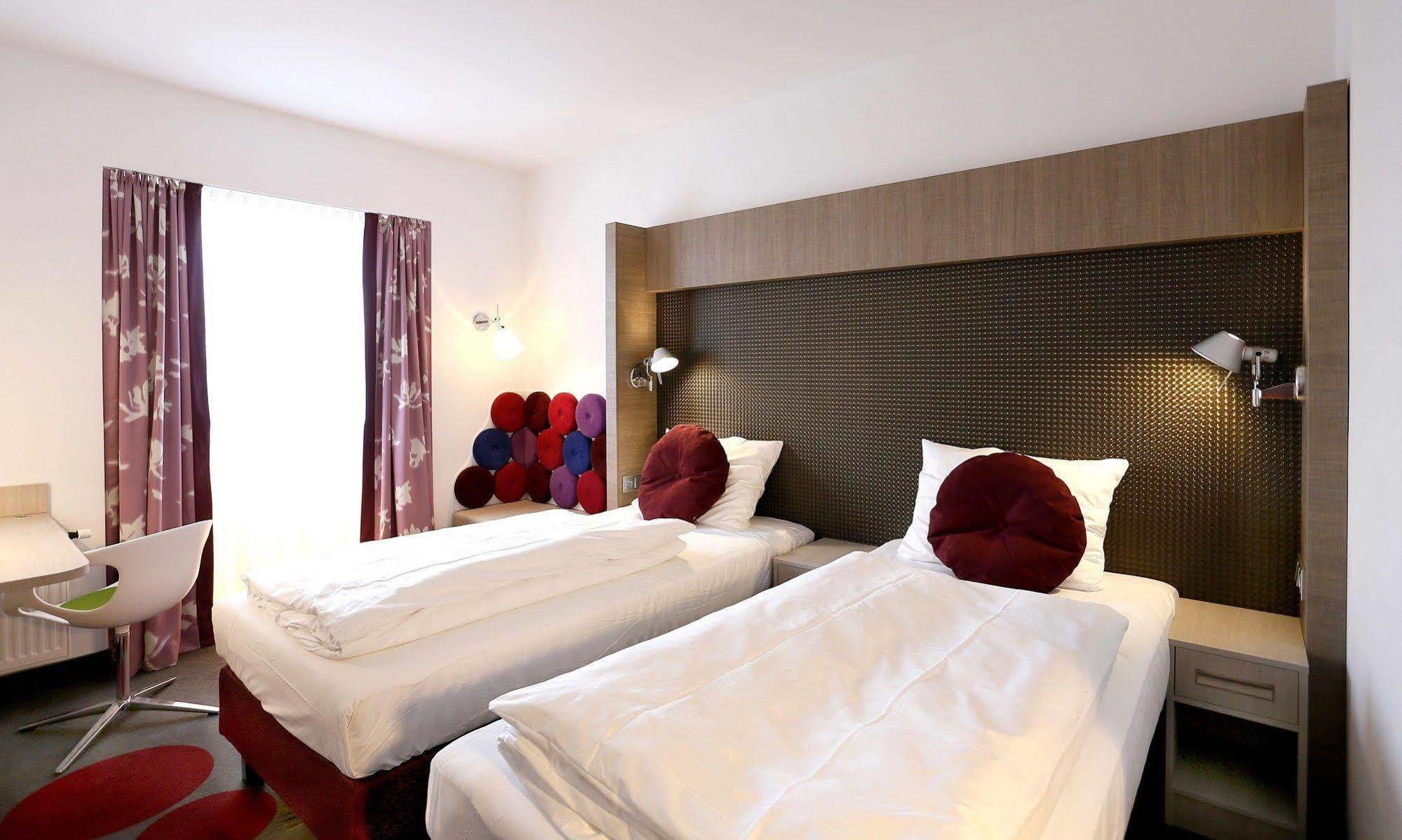 שווביש האל Hotel Smartino מראה חיצוני תמונה