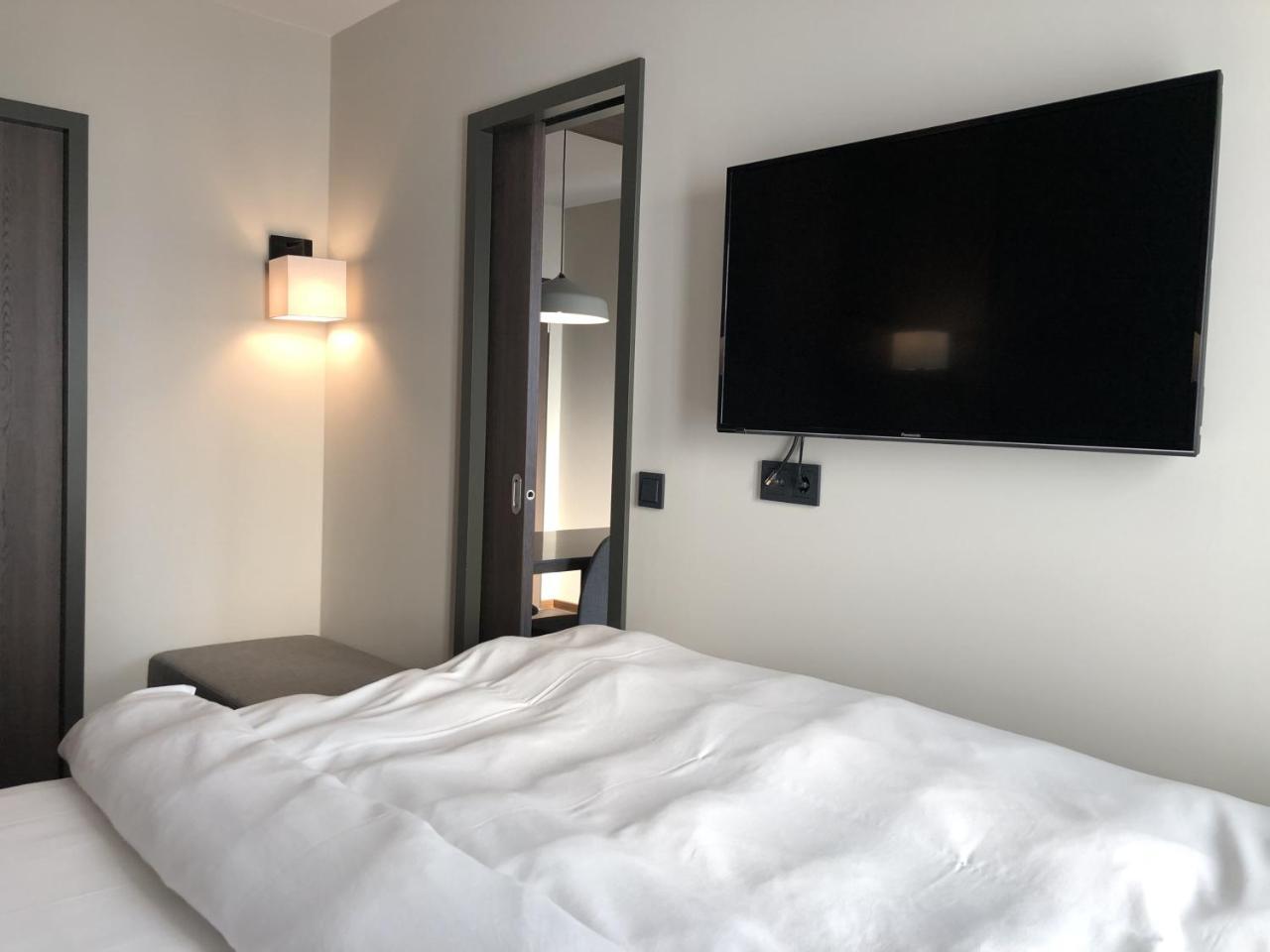 שווביש האל Hotel Smartino מראה חיצוני תמונה