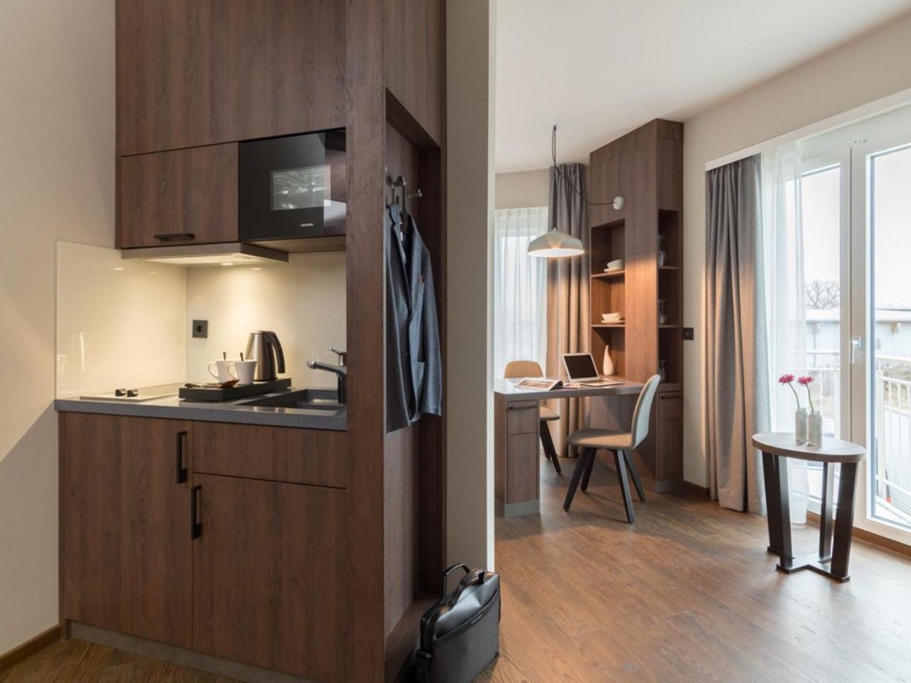 שווביש האל Hotel Smartino מראה חיצוני תמונה