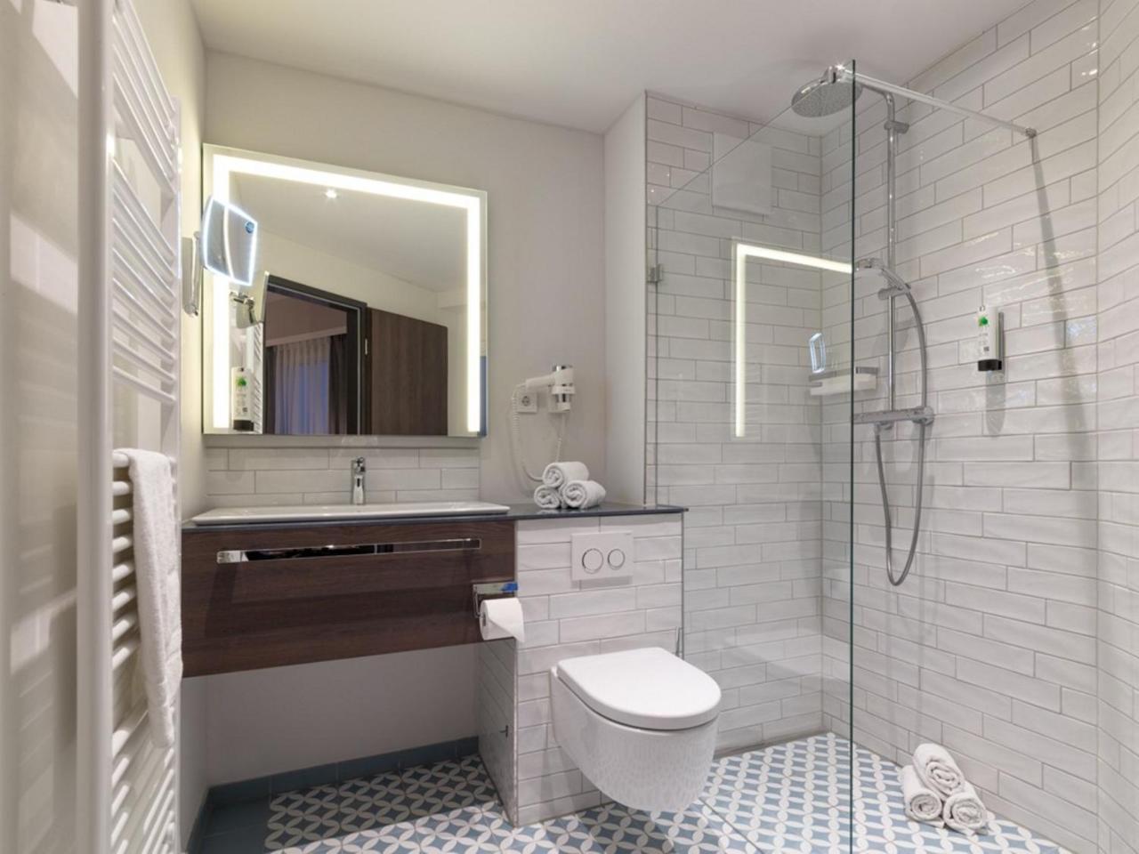 שווביש האל Hotel Smartino מראה חיצוני תמונה